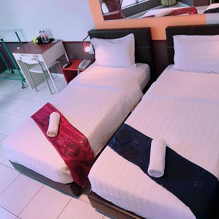 Langit Langi Hotel @ Klia/Klia2 Kampung Dengkil Extérieur photo